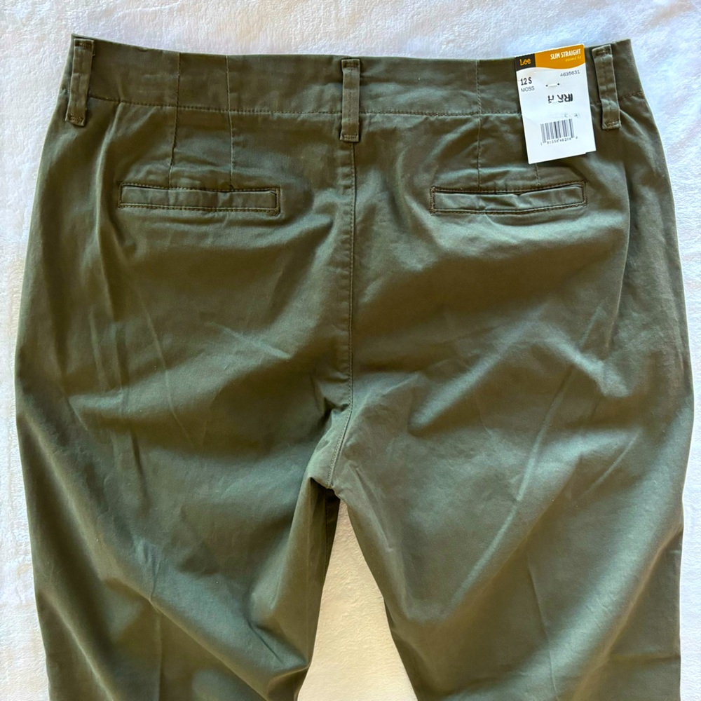 LEE Eased Fit Slim Straight Mid Rise Green Tailored Chino Pants--NWT--12S - Picture 5 of 15